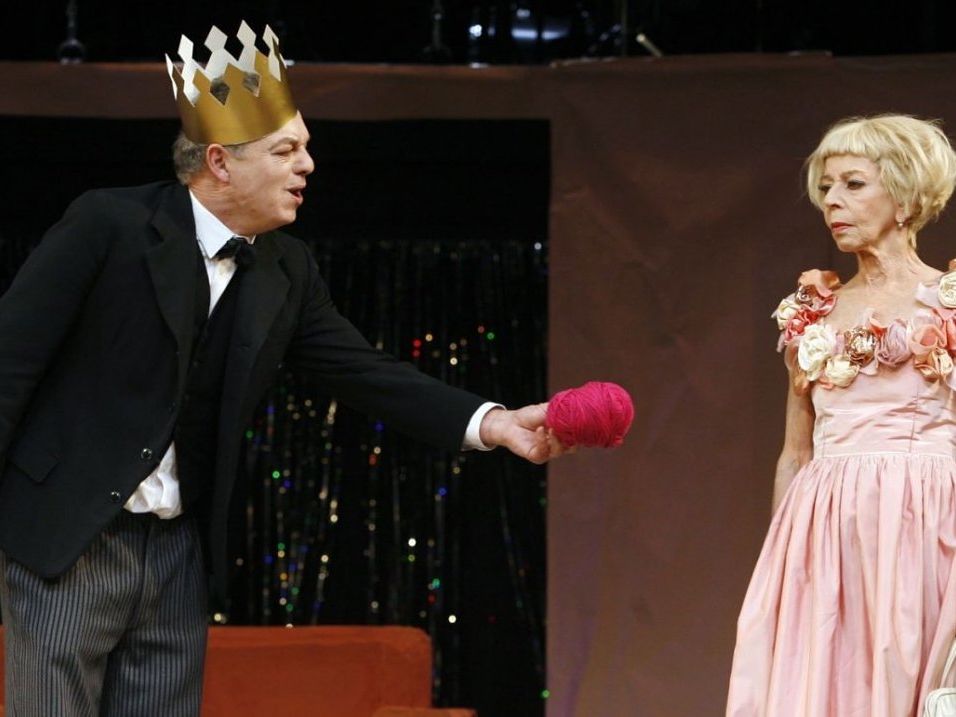Trauer um Schauspielerin Silvia Fenz. Trauer um Schauspielerin Silvia Fenz.