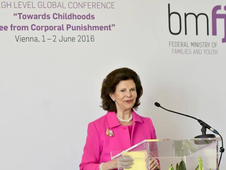 Königin Silvia von Schweden in Wien bei der Internationalen Kinderrechtekonferenz.