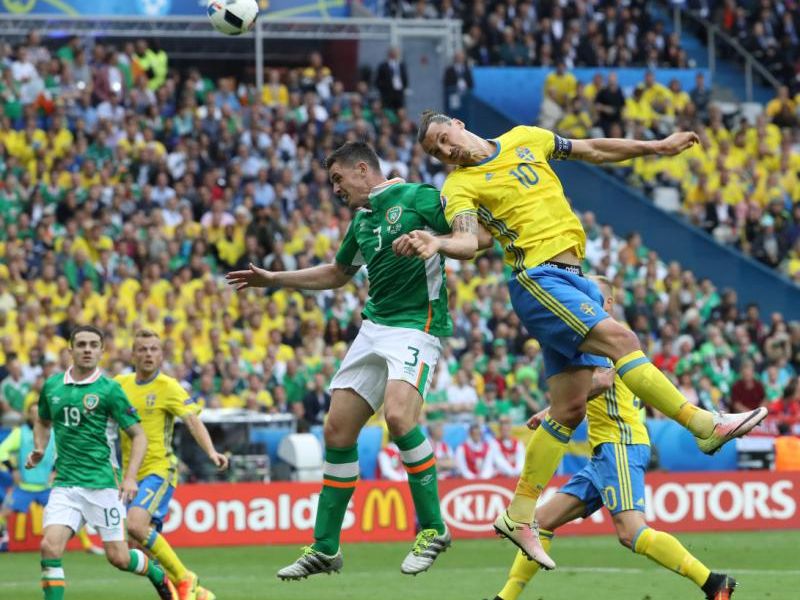 Schweden und Irland trennten sich schließlich im Remis. Schweden und Irland trennten sich schließlich im Remis.