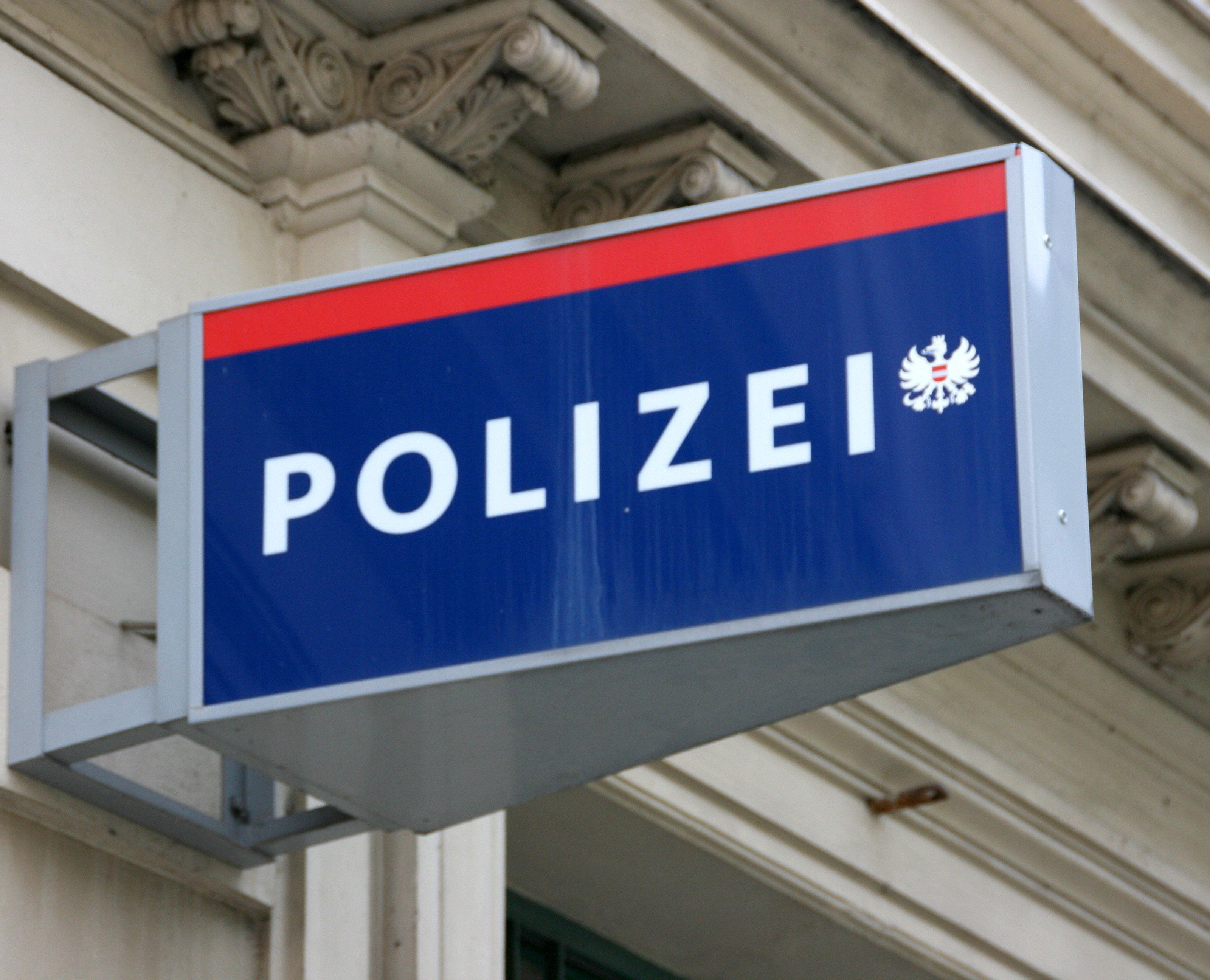 Bisher konnten die Täter nicht ausgeforscht werden. Bisher konnten die Täter nicht ausgeforscht werden.