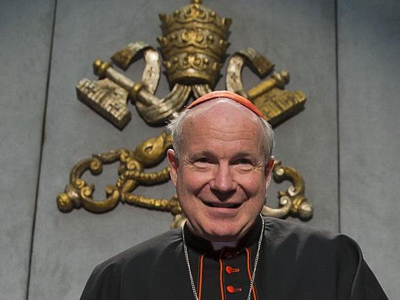 Kardinal Christoph Schönborn erhielt ein Rapid-Trikot