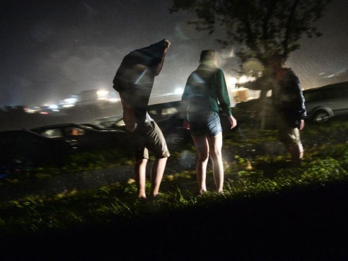 Unwetter traf Festivalbesucher Unwetter traf Festivalbesucher