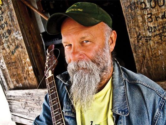 Seasick Steve macht wieder einen Abstecher nach Wien. Seasick Steve macht wieder einen Abstecher nach Wien.