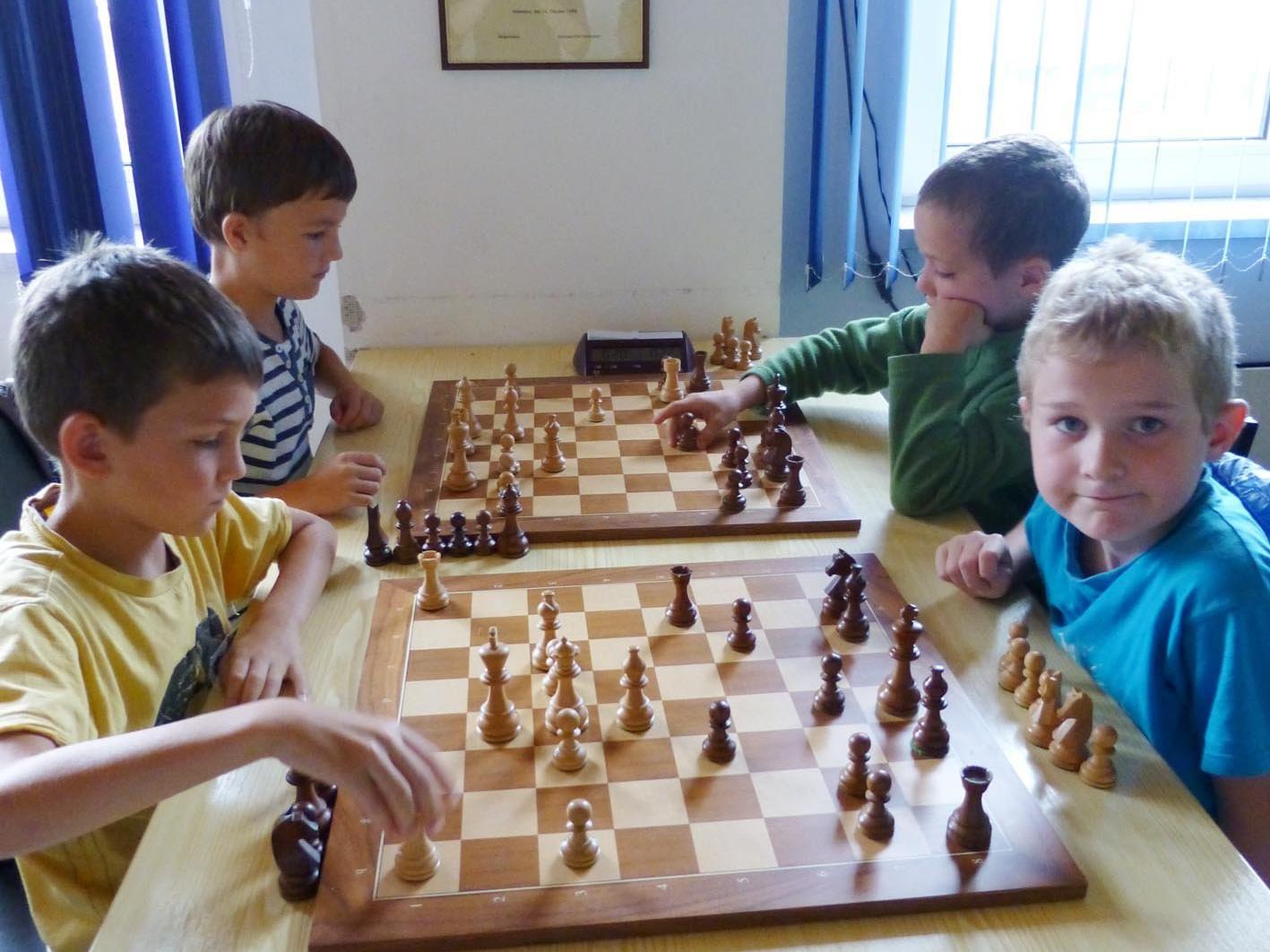 Auch bei „Schach – das Spiel für schlaue Köpfe“ gibt es noch ein paar Restplätze.