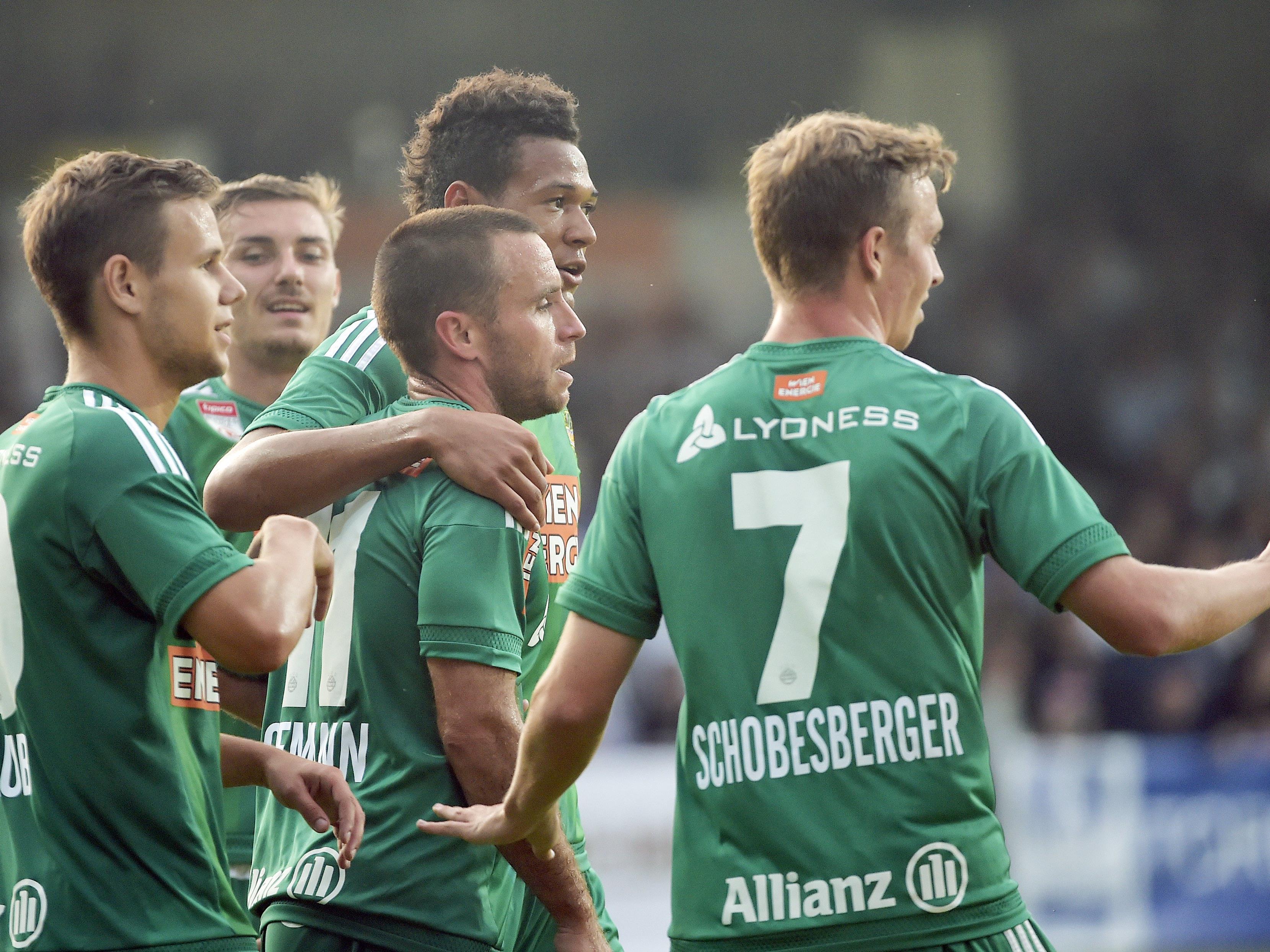 Rapid Wien startete mit Sieg über Krabakh in die neue Saison.