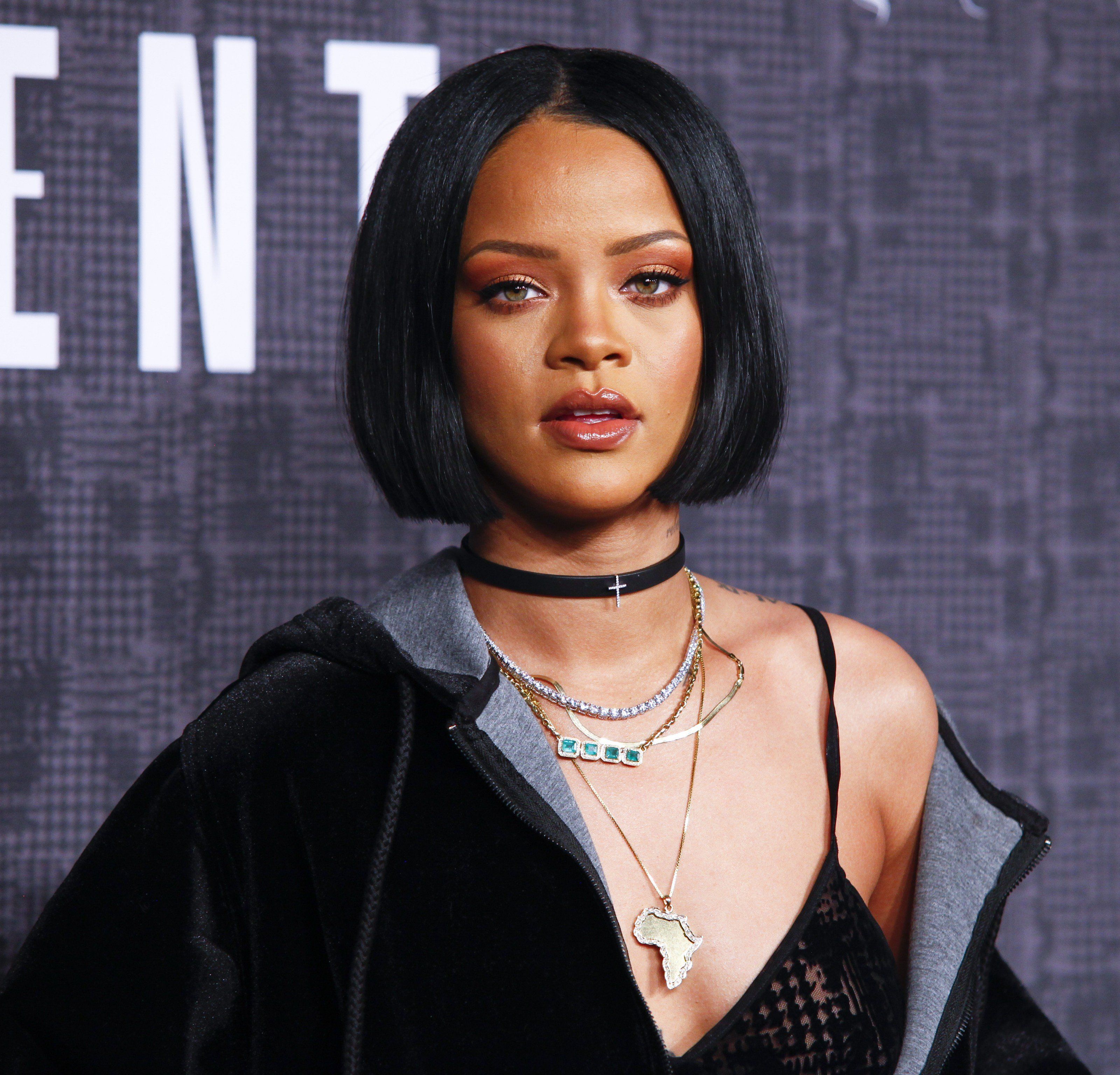 Rihanna sagt "Nein" zur Pokemon-Jagd auf ihren Konzerten Rihanna sagt "Nein" zur Pokemon-Jagd auf ihren Konzerten