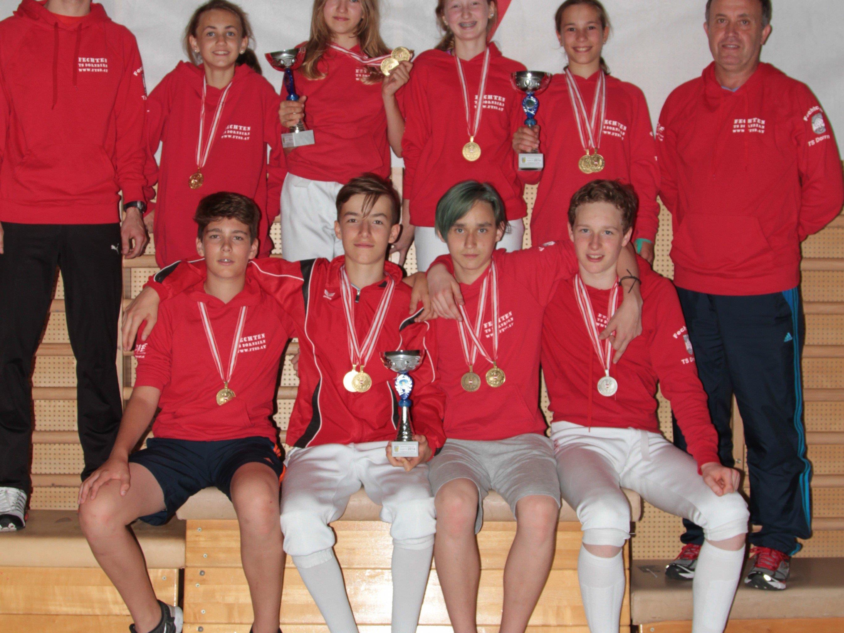 Die Vorarlberger Fechtjugend räumte bei den österreichischen Jugendmeisterschaften ordentlich ab.