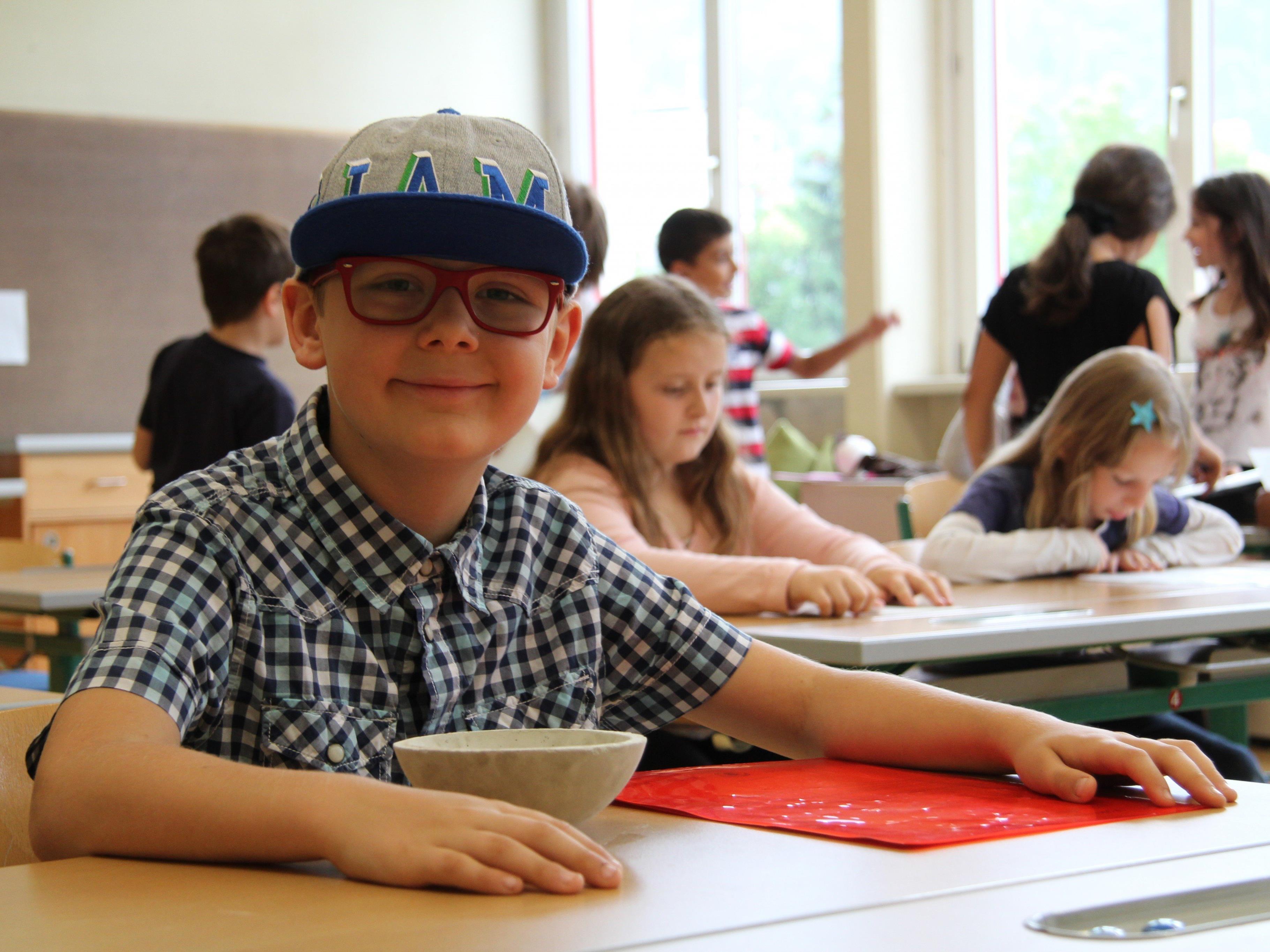 Für Alexander und 50.000 andere Schüler geht es in Vorarlberg nun in die Sommerferien.