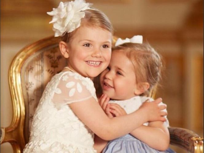 Die zwei Cousinen verstehen sich, Prinzessin Estelle und Leonore Die zwei Cousinen verstehen sich, Prinzessin Estelle und Leonore