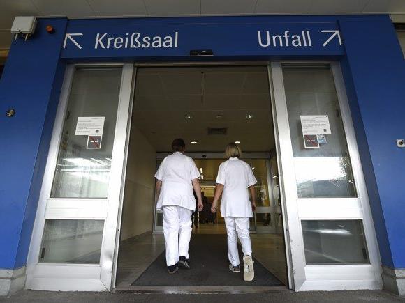 Eine 24-jährige Italienerin ist am Montag in einem Wiener Krankenhaus an Meningitis verstorben