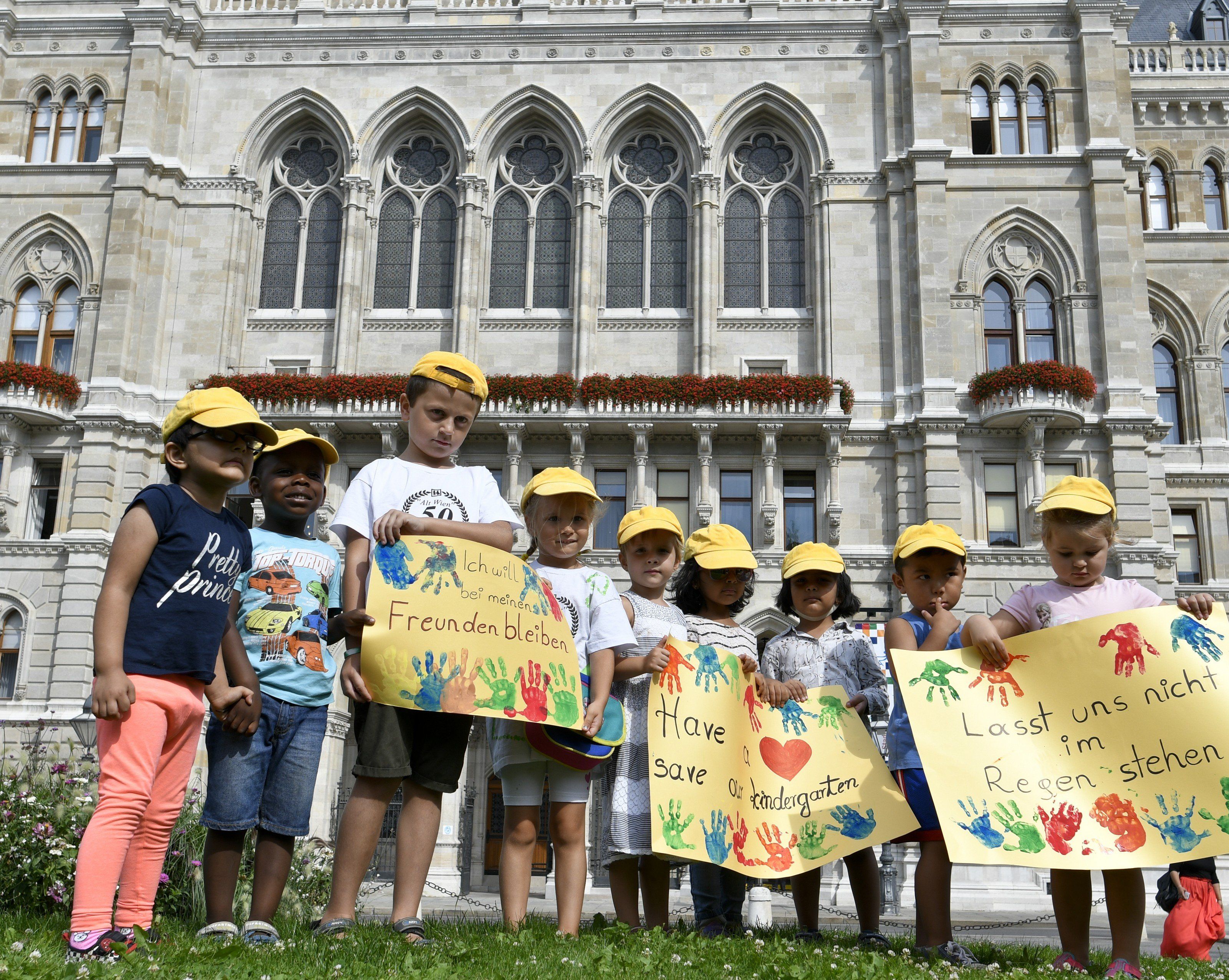 Das Aus für 33 "Alt-Wien" Kindergärten steht mit dem Fördermittelstopp nun fest Das Aus für 33 "Alt-Wien" Kindergärten steht mit dem Fördermittelstopp nun fest