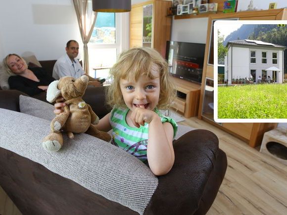 Angelika Schuchter, Rainer Schäfer und die süße Elisa genießen ihr neues Zuhause Angelika Schuchter, Rainer Schäfer und die süße Elisa genießen ihr neues Zuhause