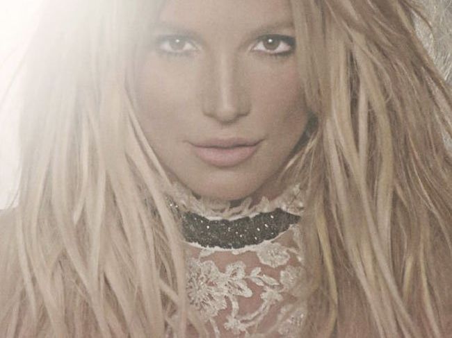 Britney Spears mit "Glory" - ab 26. August im Handel. Britney Spears mit "Glory" - ab 26. August im Handel.