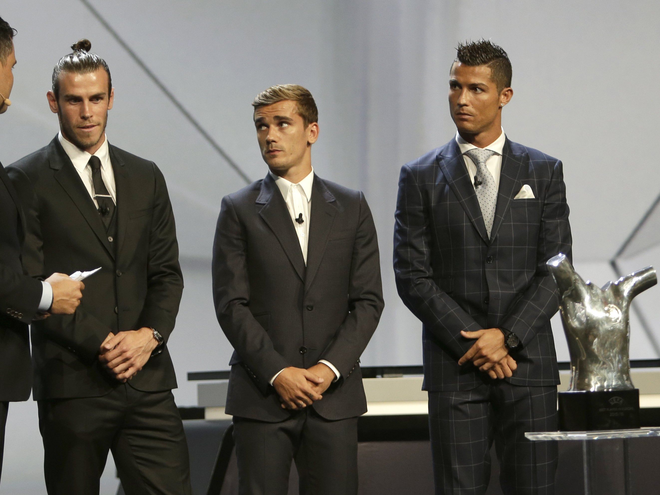 Kleidungsmäßig kann sich Griezmann noch etwas von seinen Kollegen abschauen. Kleidungsmäßig kann sich Griezmann noch etwas von seinen Kollegen abschauen.