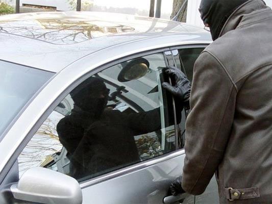In Döbling wurde ein Auto-Einbrecher in flagranti erwischt