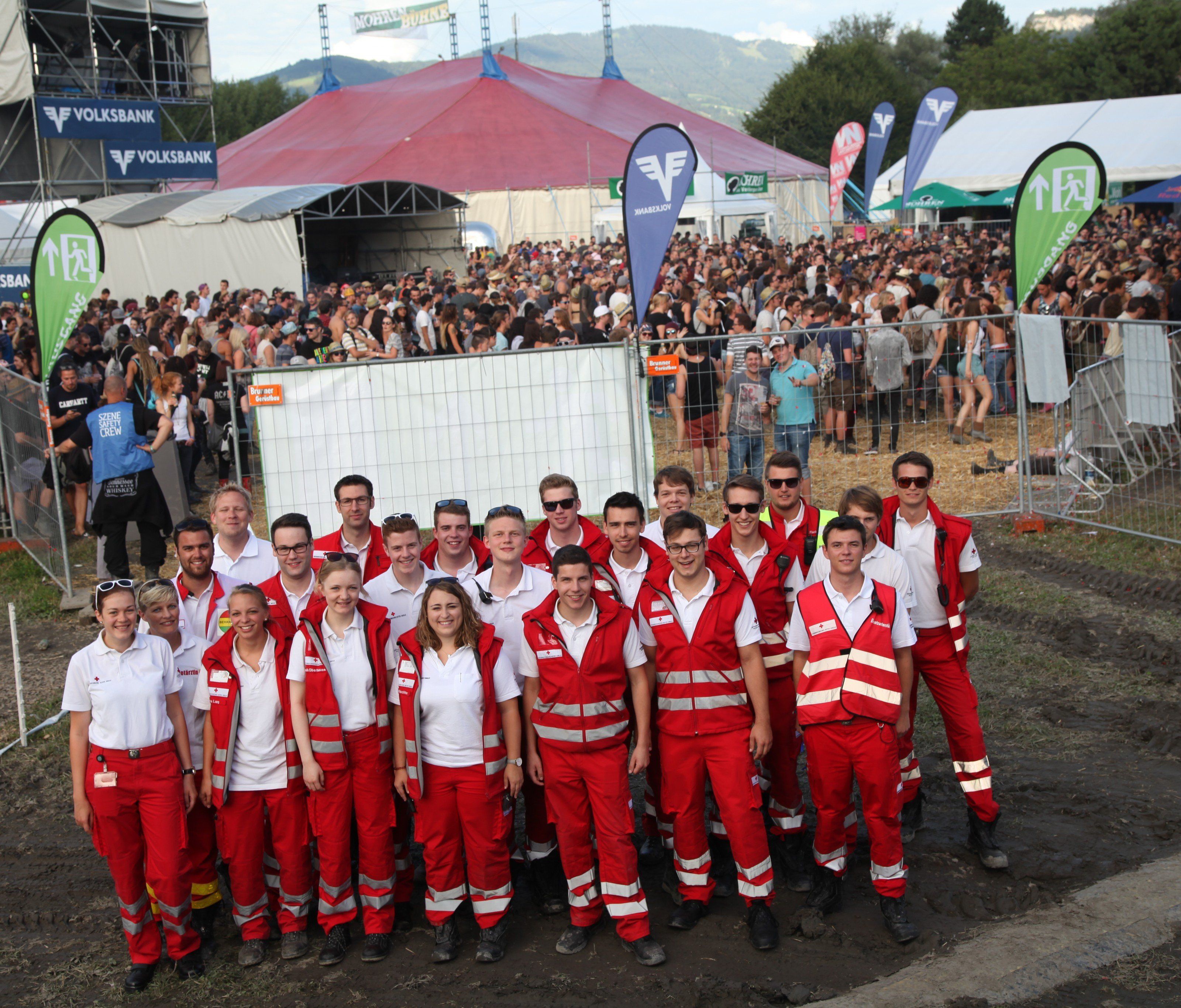 Das Team der Rotkreuz Abteilung Lustenau beim diesjährigen Szene Open Air Das Team der Rotkreuz Abteilung Lustenau beim diesjährigen Szene Open Air