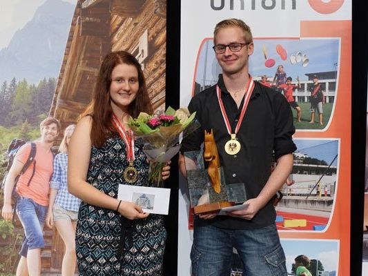 Anna-Lena Schnegg und Georg Fröwis holten sich den Staatsmeistertitel im Schach.