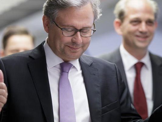 ORF-Chef Alexander Wrabetz wurde wiedergewählt. ORF-Chef Alexander Wrabetz wurde wiedergewählt.