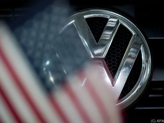 US-Justiz erhebt erstmals Strafanzeige gegen VW-Mitarbeiter US-Justiz erhebt erstmals Strafanzeige gegen VW-Mitarbeiter
