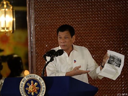 Duterte legt sich mit den USA an Duterte legt sich mit den USA an