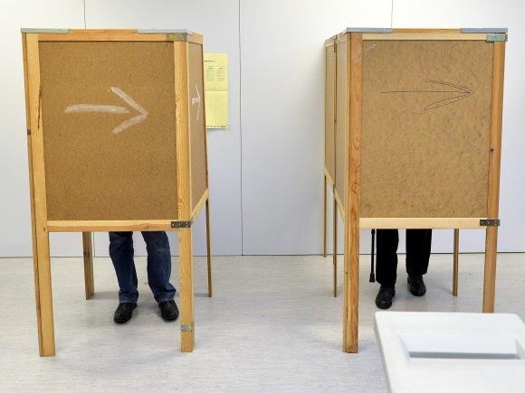 Die Experten erklären, dass die beiden Wahlen getrennt voneinander zu bewerten sind,
