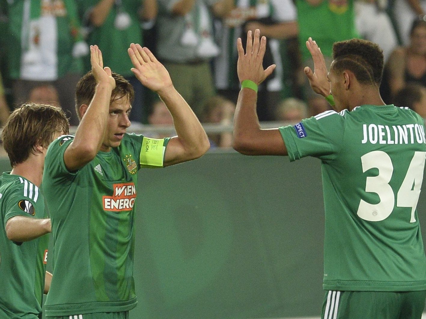 LIVE-Ticker zum Spiel SK Rapid Wien gegen SV Mattersburg ab 19.00 Uhr. LIVE-Ticker zum Spiel SK Rapid Wien gegen SV Mattersburg ab 19.00 Uhr.