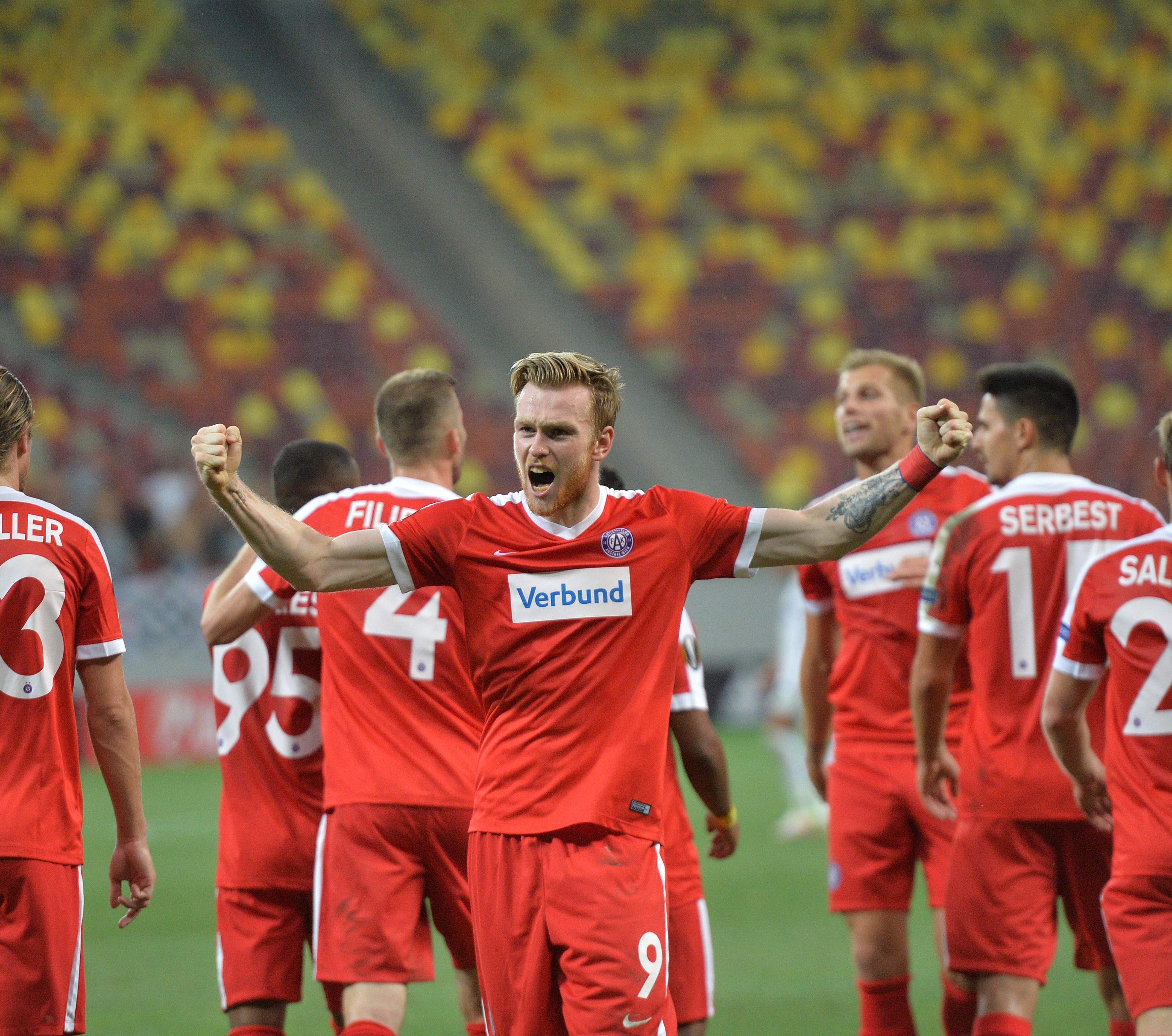 LIVE-Ticker zum Spiel Red Bull Salzburg gegen FK Austria Wien ab 16.30 Uhr. LIVE-Ticker zum Spiel Red Bull Salzburg gegen FK Austria Wien ab 16.30 Uhr.