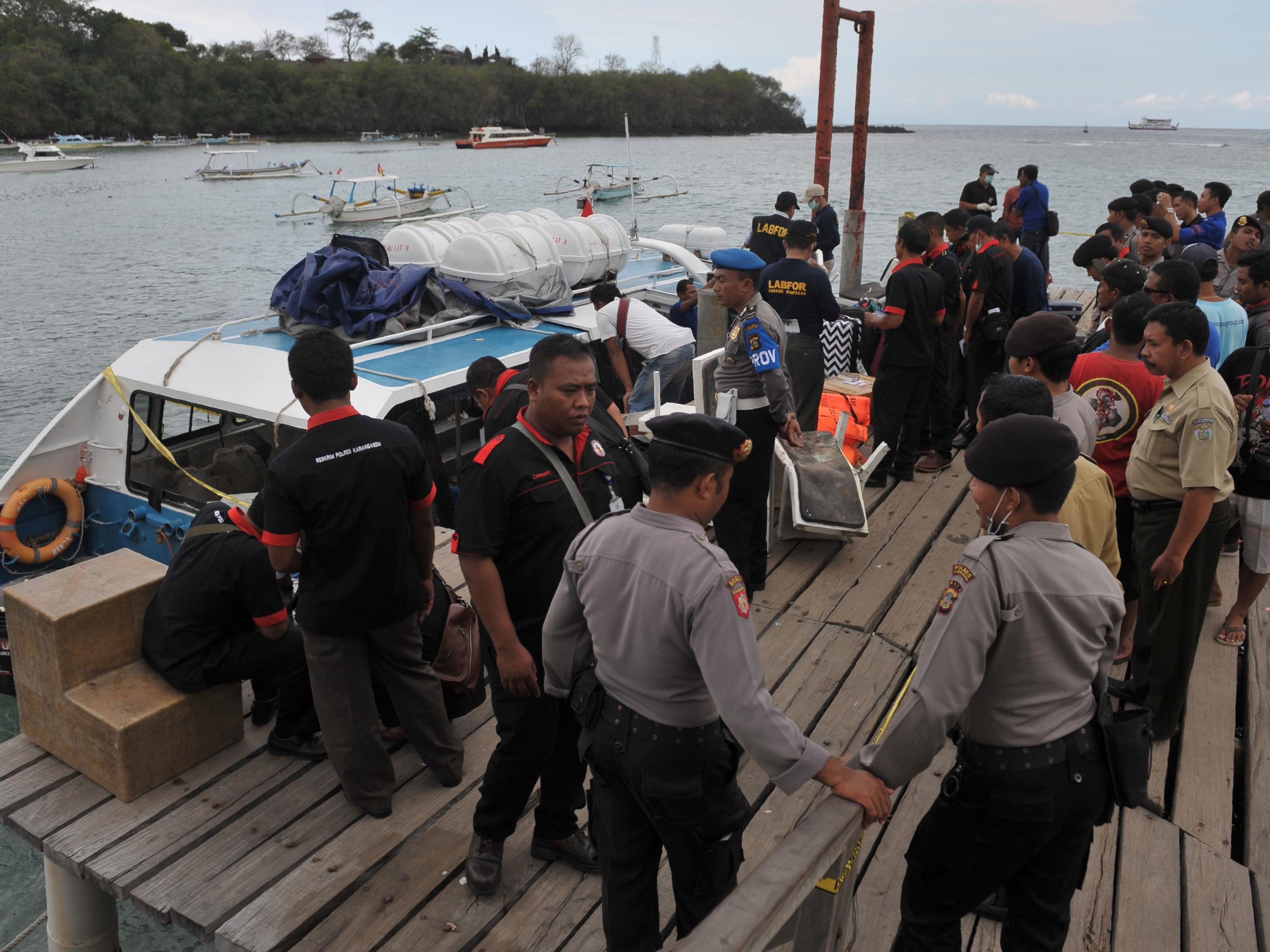Bei einer Explosion auf einem Ausflugsschiff in Bali kam eine Österreicherin ums Leben