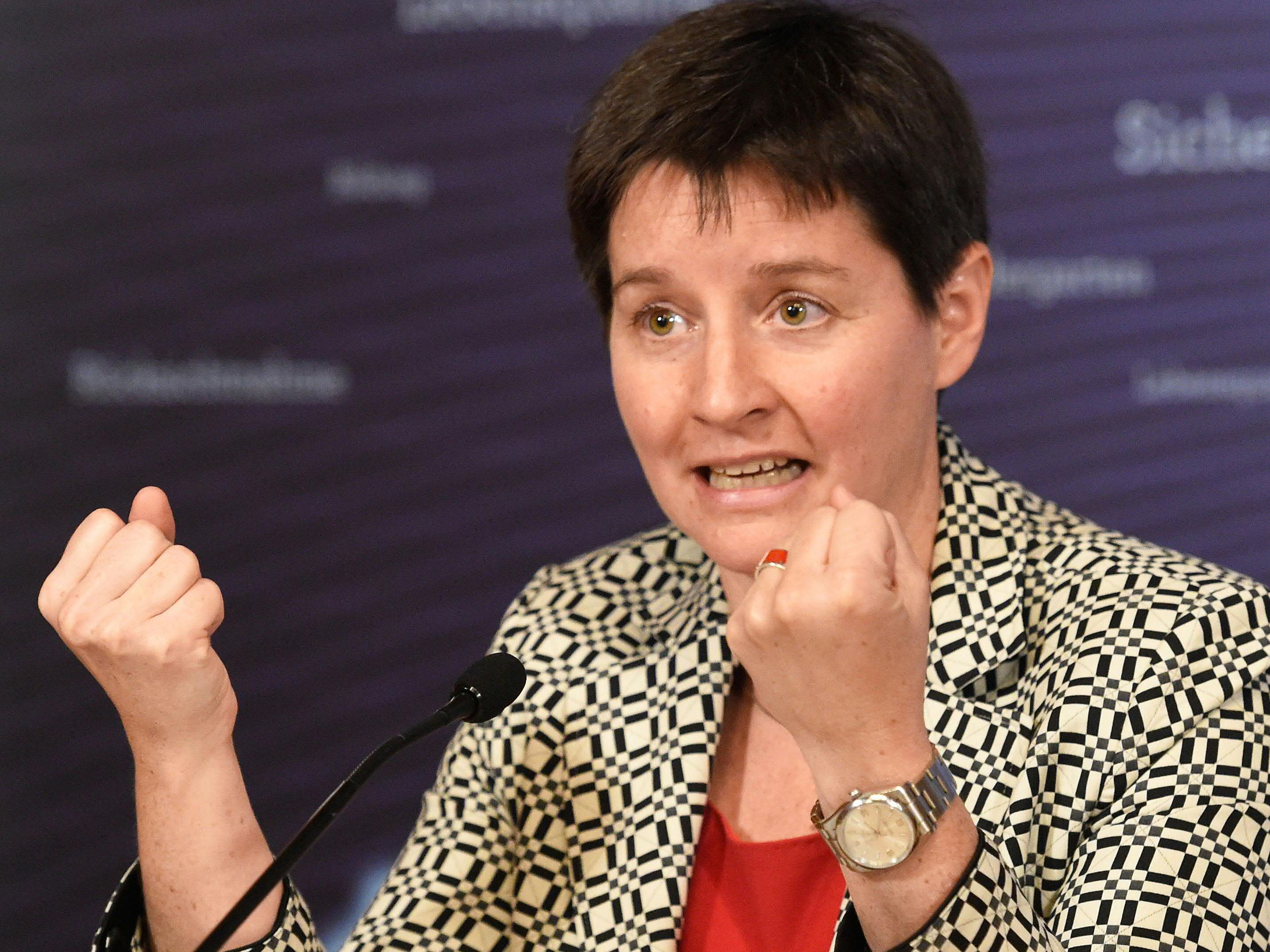 Stadträtin Sonja Wehsely ist strikt gegen den Warnstreik der Spitalsärzte Stadträtin Sonja Wehsely ist strikt gegen den Warnstreik der Spitalsärzte