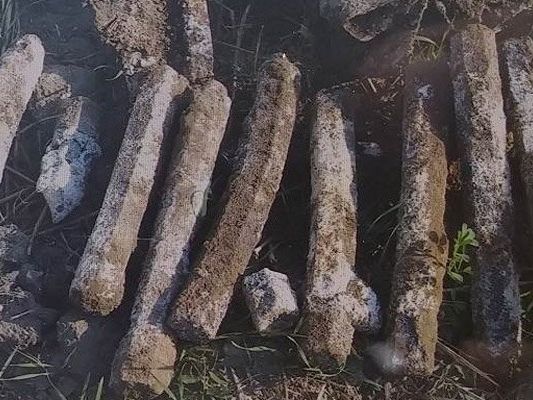 Stabrohrbomben wurden in Wien gefunden und sichergestellt Stabrohrbomben wurden in Wien gefunden und sichergestellt