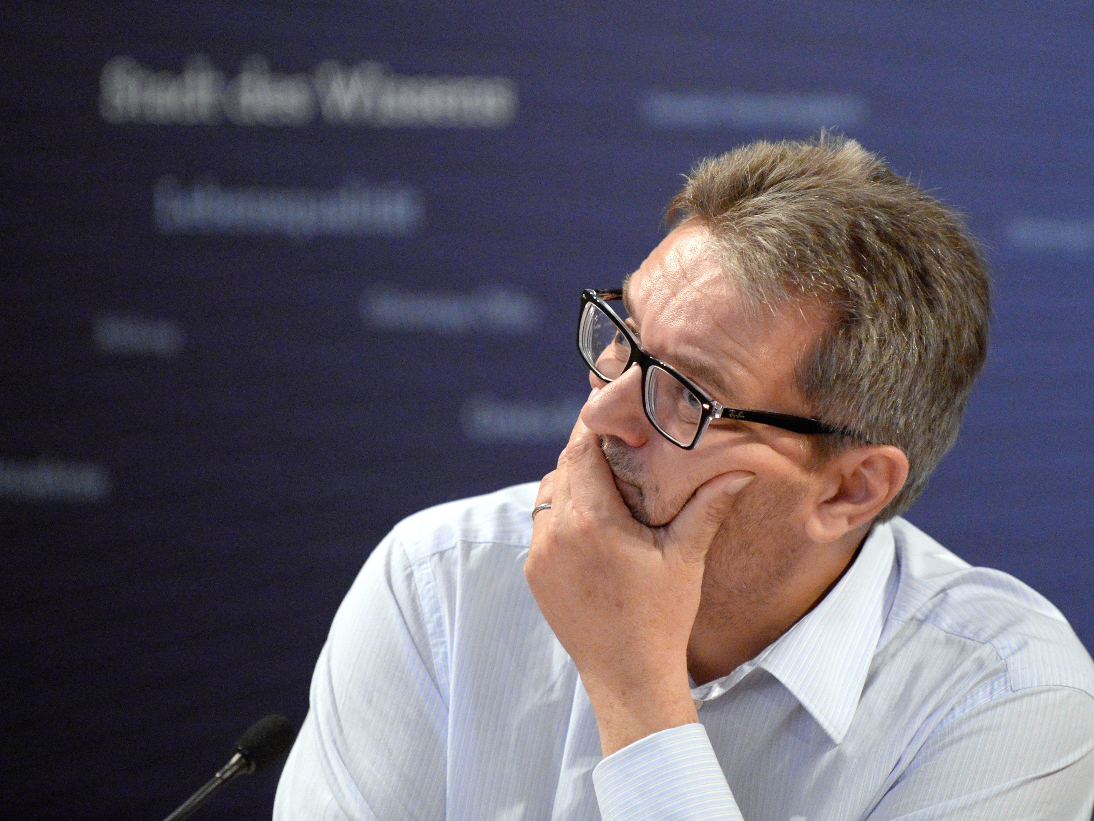 Der Wiener Flüchtlingskoordinator Peter Hacker zeigt sich vom Vorschlag des Innenministers verwundert