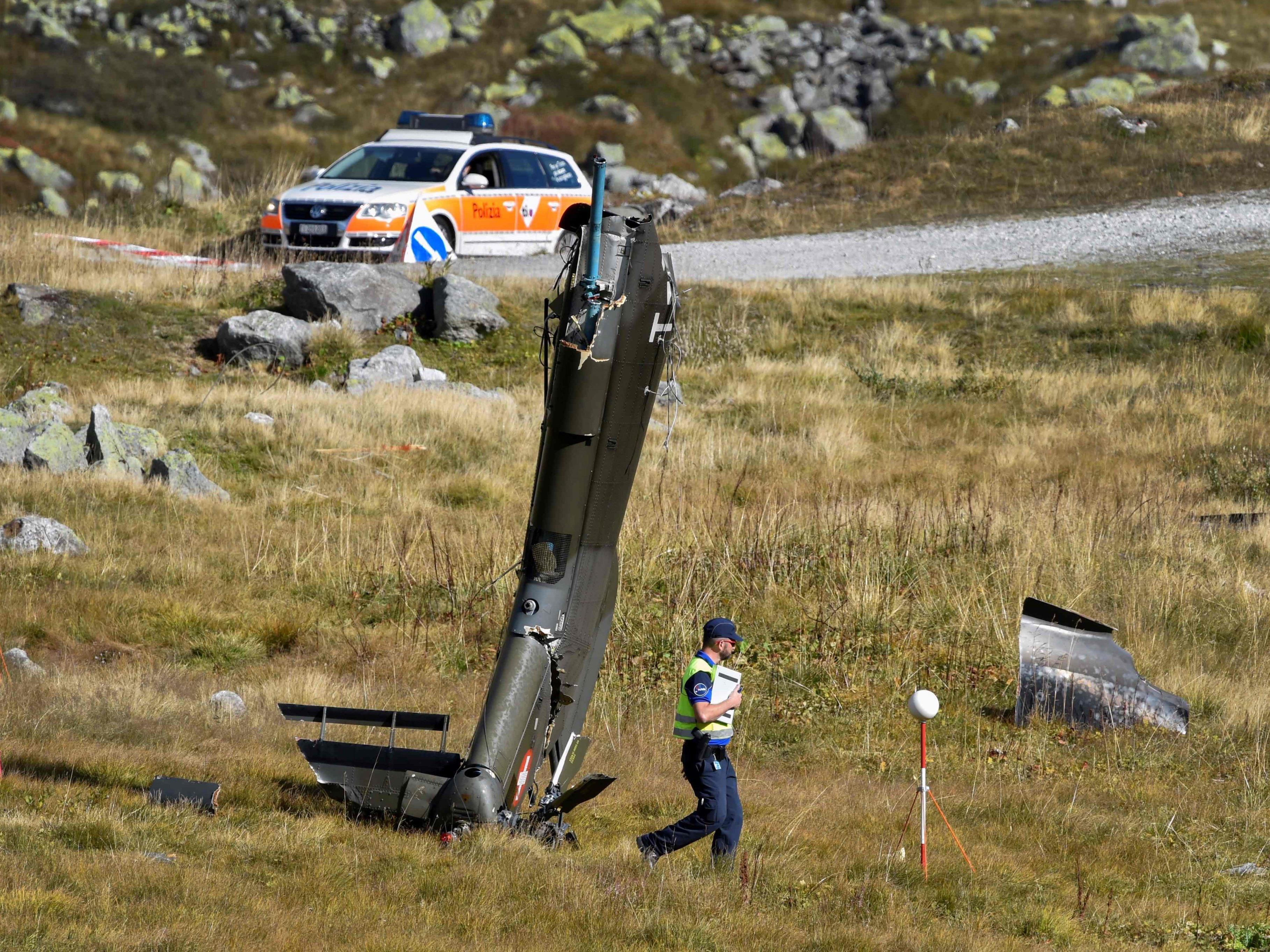 Ein Hubschrauberabsturz in der Schweiz forderte zwei Menschenleben.