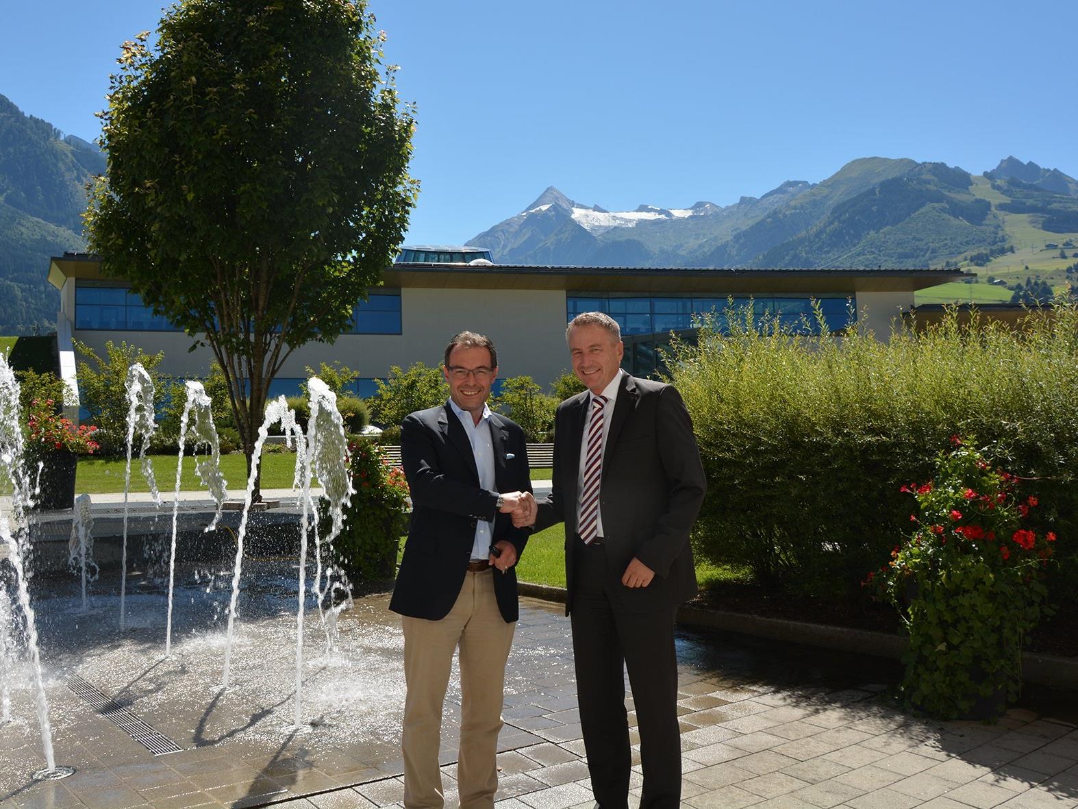 Der ehemalige und der neue Geschäftsführer des Tauern Spa: Tom Bauer (links) und Karl Berghammer.