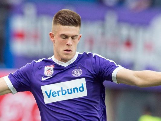 Traditionsduell auf der Hohen Warte: Die Vienna fordert Austria Wien. Traditionsduell auf der Hohen Warte: Die Vienna fordert Austria Wien.