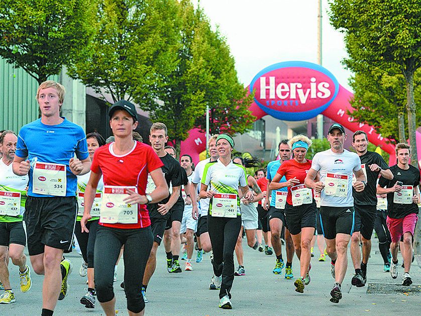 Das Laufteam von Häusle sowie alle weiteren Teams freuen sich auch heuer auf die besondere Unterstützung der Fans. Das Laufteam von Häusle sowie alle weiteren Teams freuen sich auch heuer auf die besondere Unterstützung der Fans.