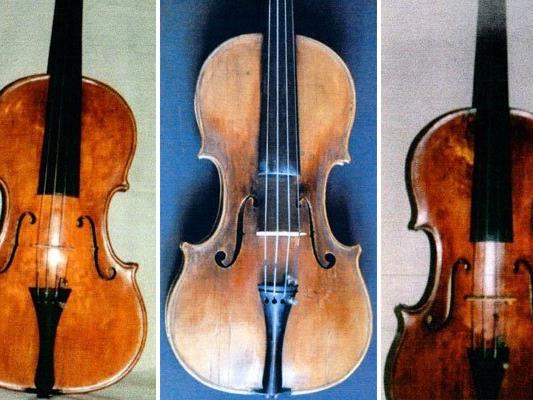 Wertvolle Geigen wurden gestohlen, darunter eine Nicolaus Amati (Bildmitte).