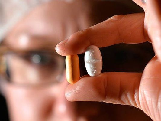 Apotheker wollen Patienten über Risiken informieren. Apotheker wollen Patienten über Risiken informieren.