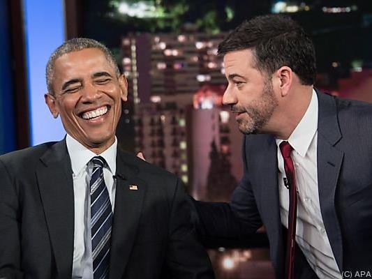 Obama nimmt bei Jimmy Kimmel sich selbst und Trump auf die Schaufel