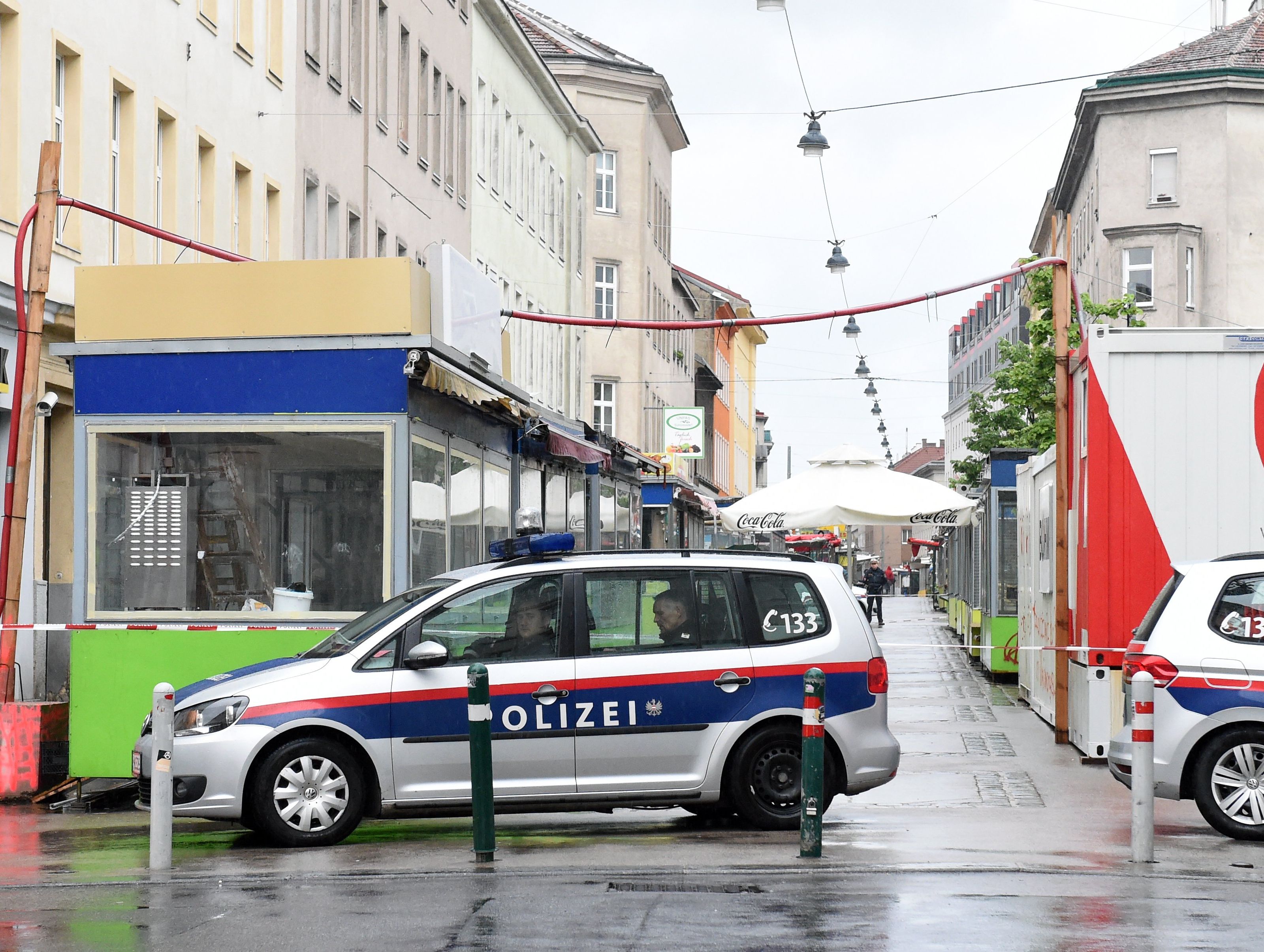 Anfang Mai 2016 wurde am Wiener Brunnenmarkt eine 54-jährige Frau brutal umgebracht. Anfang Mai 2016 wurde am Wiener Brunnenmarkt eine 54-jährige Frau brutal umgebracht.