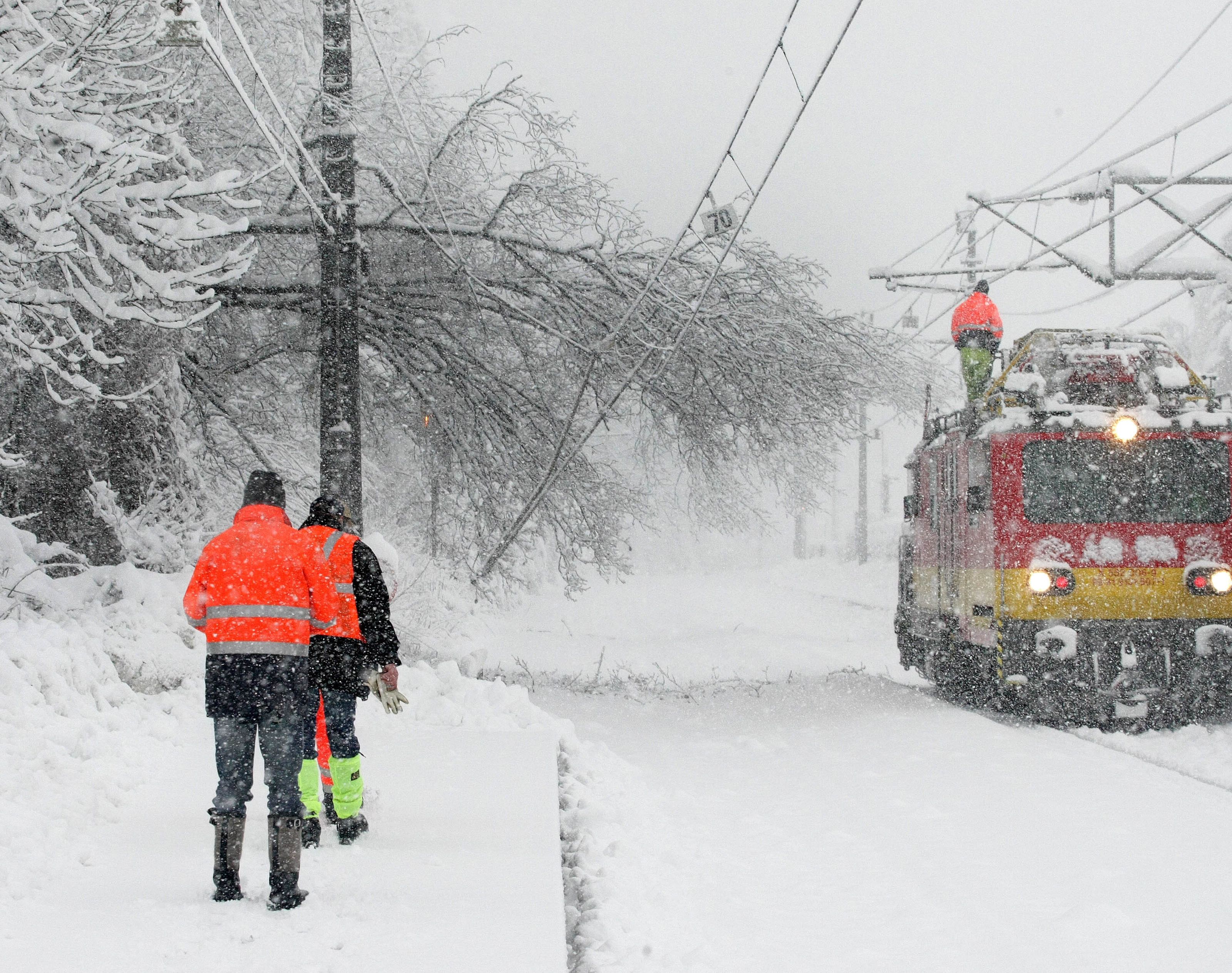Ab wann erhalten Bahnreisende Entschädigungen bei Zugausfällen oder Verspätungen? Ab wann erhalten Bahnreisende Entschädigungen bei Zugausfällen oder Verspätungen?
