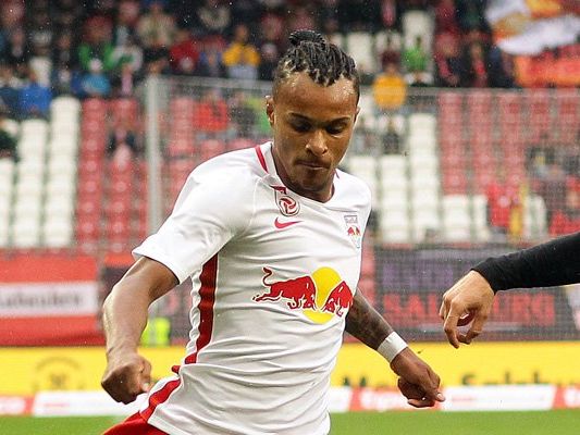 Valentino Lazaro und Red Bull Salzburg empfangen OGC Nizza aus Frankreich. Valentino Lazaro und Red Bull Salzburg empfangen OGC Nizza aus Frankreich.