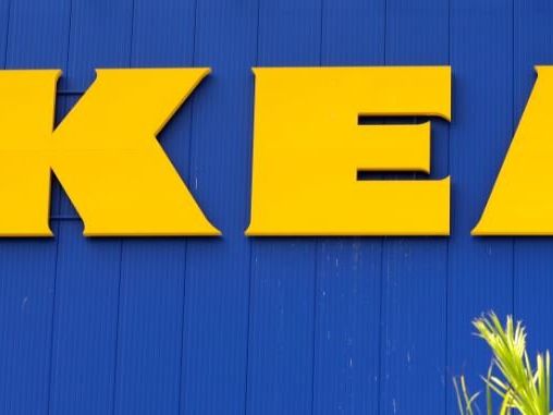 Die Jugendliche haben sich im Ikea in Eching einsperren lassen. Die Jugendliche haben sich im Ikea in Eching einsperren lassen.