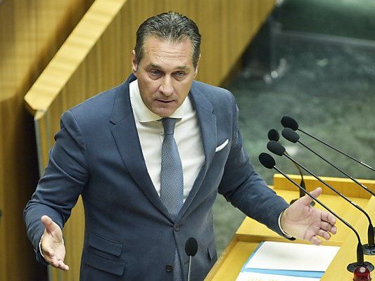 Die Facebook-Seite Straches sorgt immer wieder für Wirbel Die Facebook-Seite Straches sorgt immer wieder für Wirbel