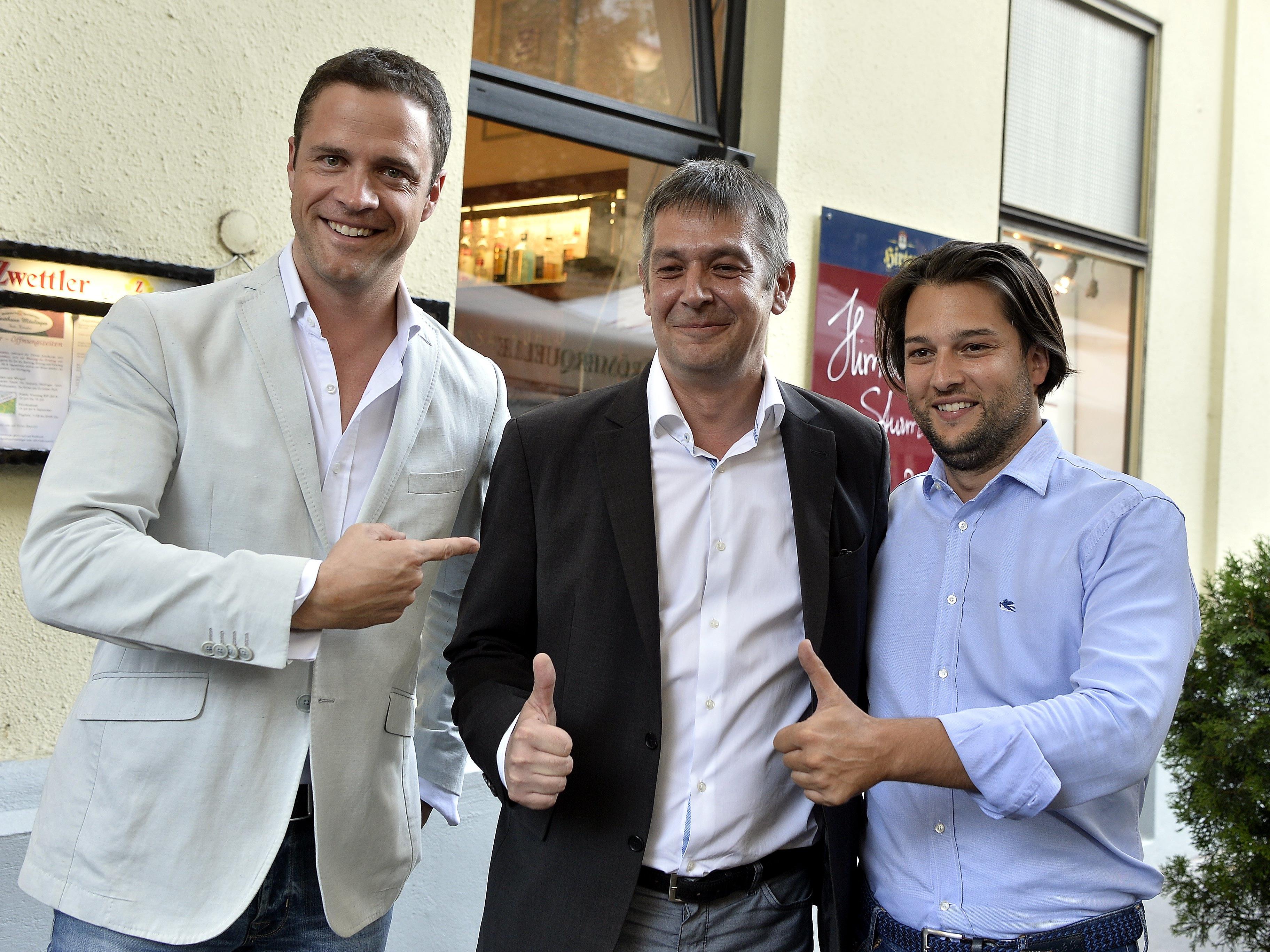 Wiener FPÖ-Granden unter sich: Vizebürgermeister Johann Gudenus, Gemeinderat Wolfgang Seidl und Klubobmann Dominik Nepp.