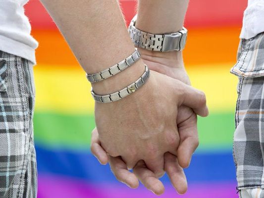 In keinem Land in Asien ist die Homo-Ehe erlaubt. In keinem Land in Asien ist die Homo-Ehe erlaubt.