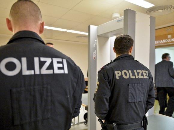 Der Hauptbelastungszeuge im Wiener Mafia-Prozess wurde im Gefängnis bedroht.