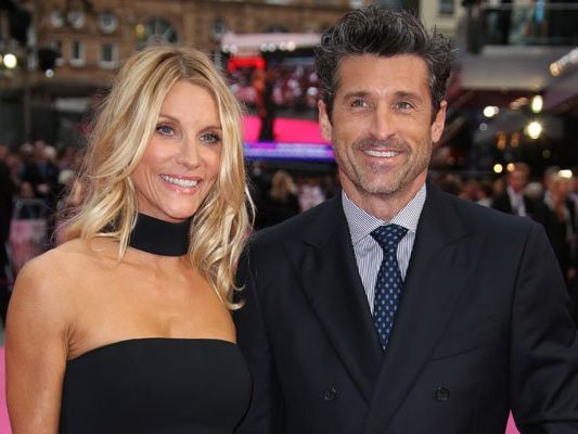 Patrick Dempsey hat 1999 seine Frisörin geheiratet. Patrick Dempsey hat 1999 seine Frisörin geheiratet.