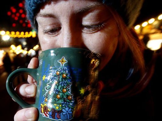 Hugo und Aperol als diesjährige Punsch-Trends auf den Christkindlmärkten