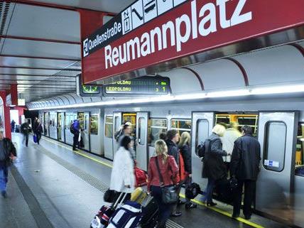 Die U-Bahn-Station Reumannplatz musste geräumt werden