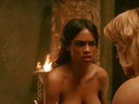 Rosario Dawson hat für "Alexander" die Hüllen fallen lassen. Rosario Dawson hat für "Alexander" die Hüllen fallen lassen.